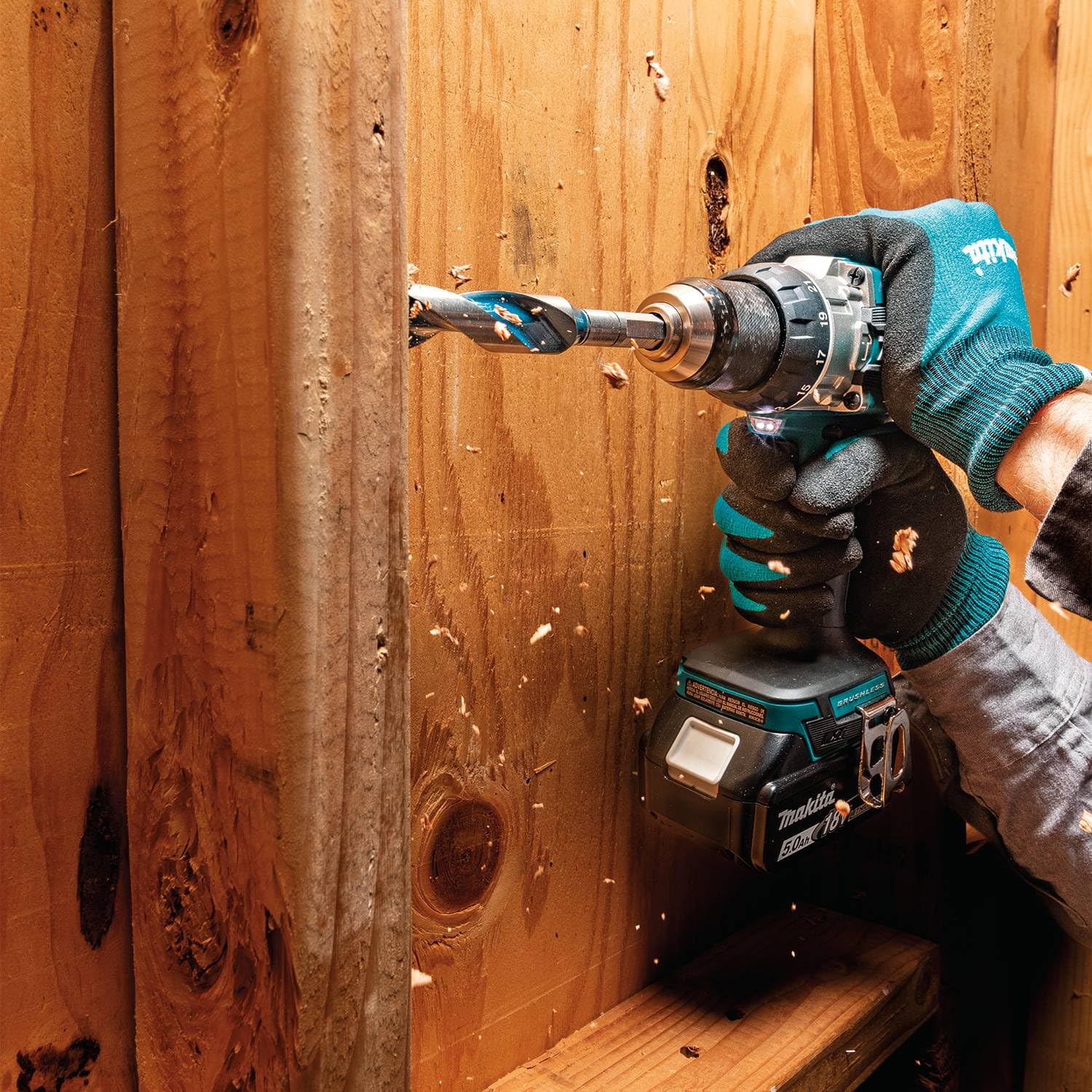 1473-makita-xph16t-18v-lxt-lithium-ion-compact-brushless-cordless-1-2-hammer-driver-drill-kit-5.0ah-9.jpg Makita XPH16T 18V LXT® Lithium-Ion Compact Brushless Cordless 1/2" Hammer Driver-Drill Kit (5.0Ah)