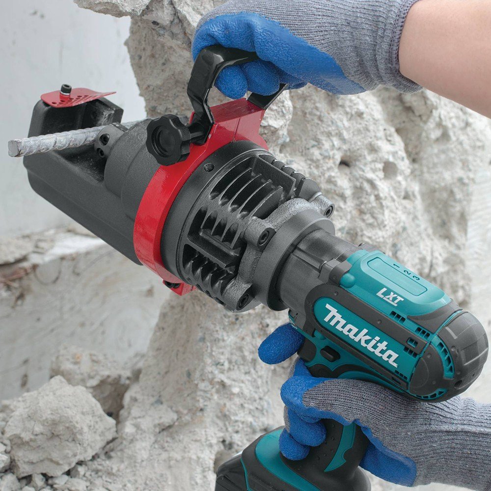 Makita XCS01Z 18V LXT Cordless Rebar Cutter