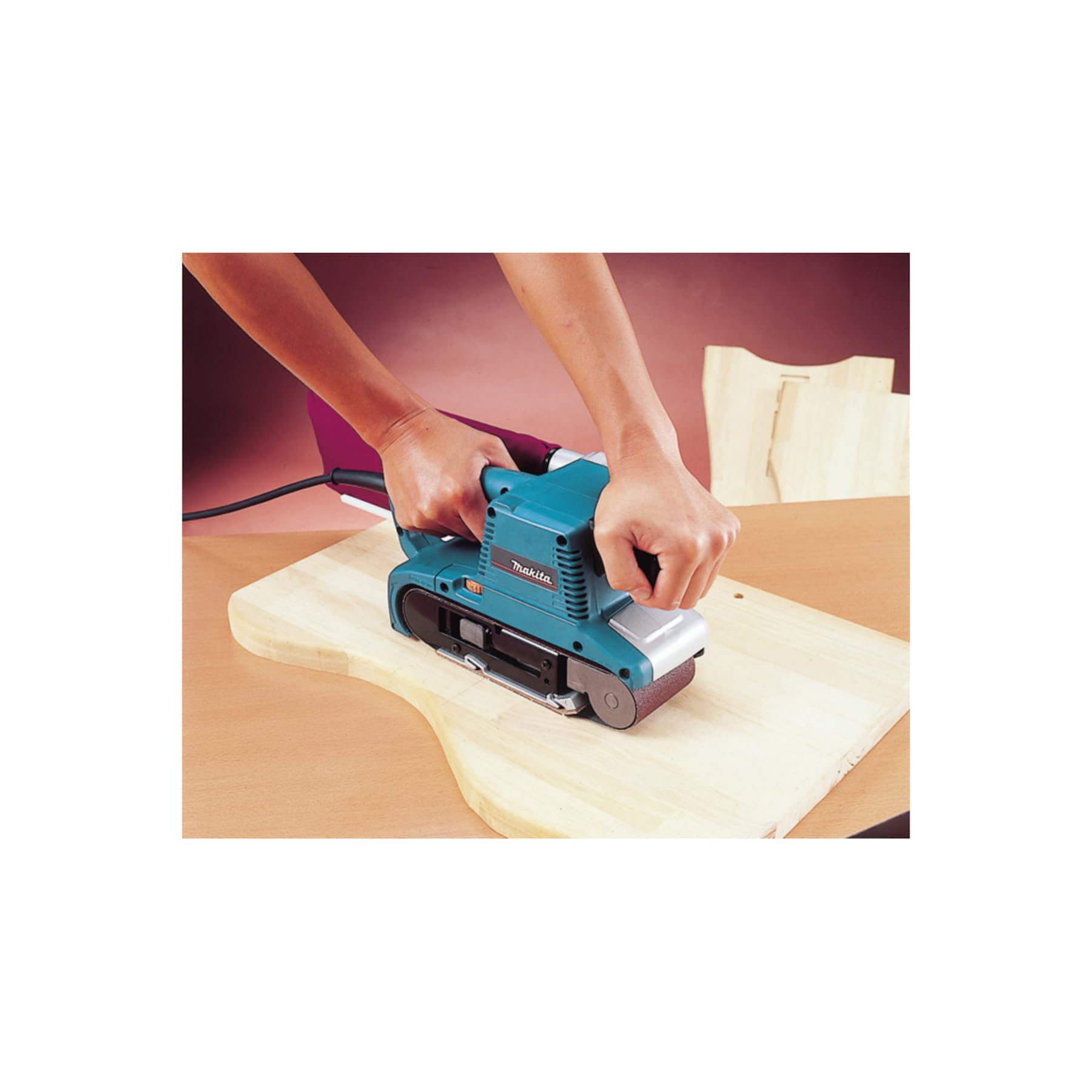 Makita 9903 3" x 21" Belt Sander