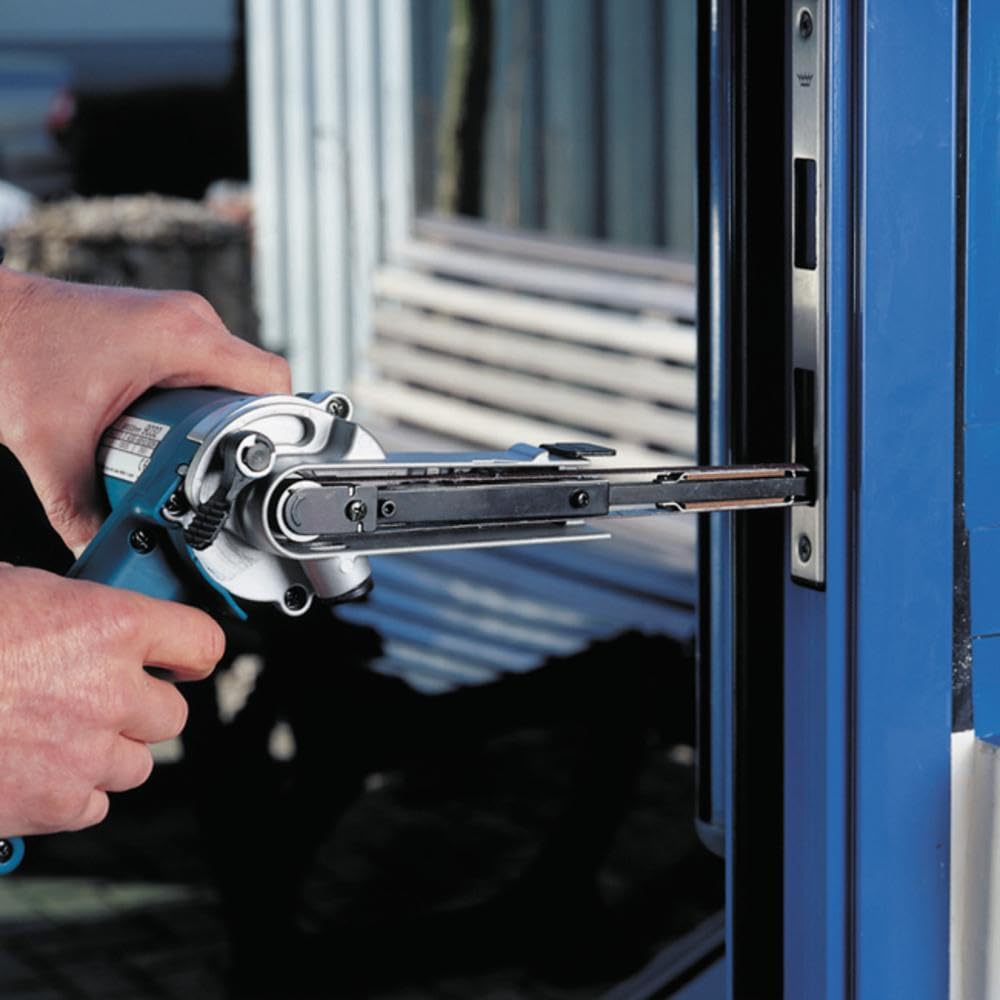 Makita 9032 3/8" x 21" Belt Sander , Blue