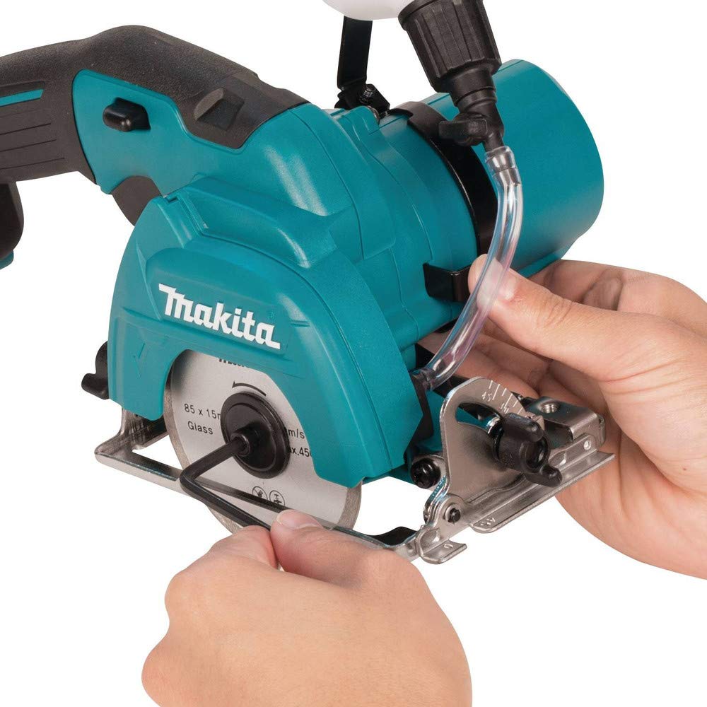 1712-makita-cc02r1-12v-max-cxt-lithium-ion-cordless-tile-glass-saw-kit-3-3-8-7.jpg Makita CC02R1 12V MAX CXT Lithium-Ion Cordless Tile/Glass Saw Kit, 3-3/8"