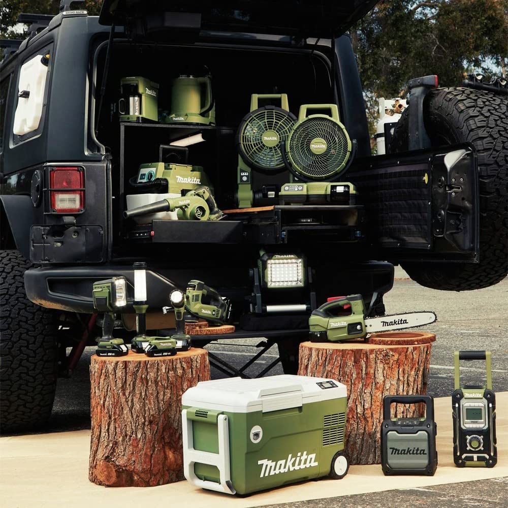 3474-makita-adadp05-outdoor-adventuretm-18v-lxt-cordless-power-source-power-source-only-usb-camo-green-7.jpg Makita ADADP05 Outdoor Adventure™ 18V LXT® Cordless Power Source, Power Source Only, USB, Camo Green