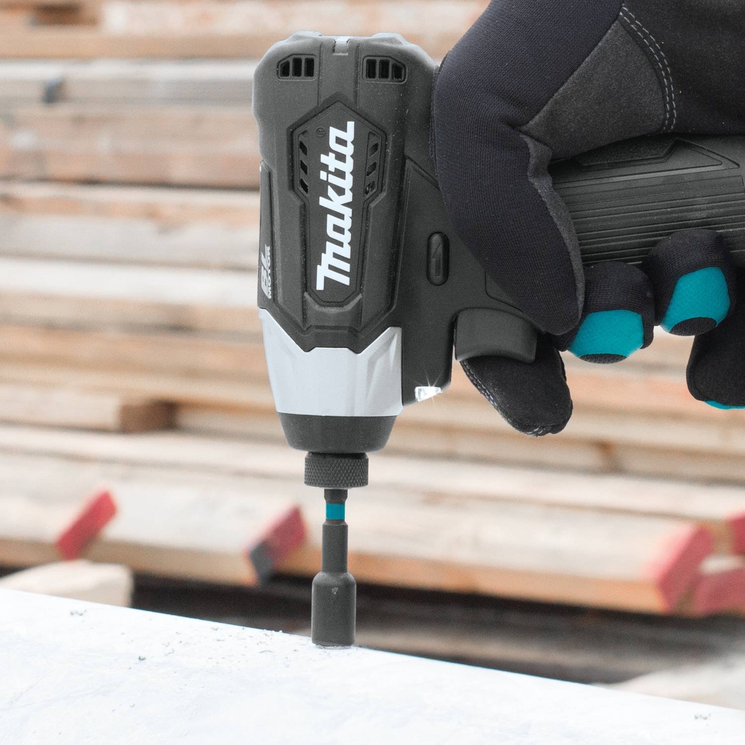 Makita A-97162 Impactx 5/16″ x 2-9/16″ Magnetic Nut Driver